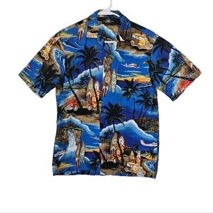 Royal Creations Button Up Hawaii Shirt